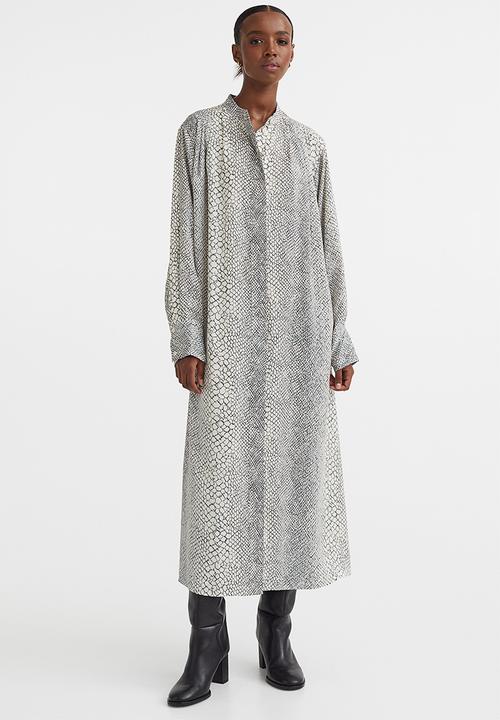H&M - Tie-belt dress - grey/snakeskin patterned