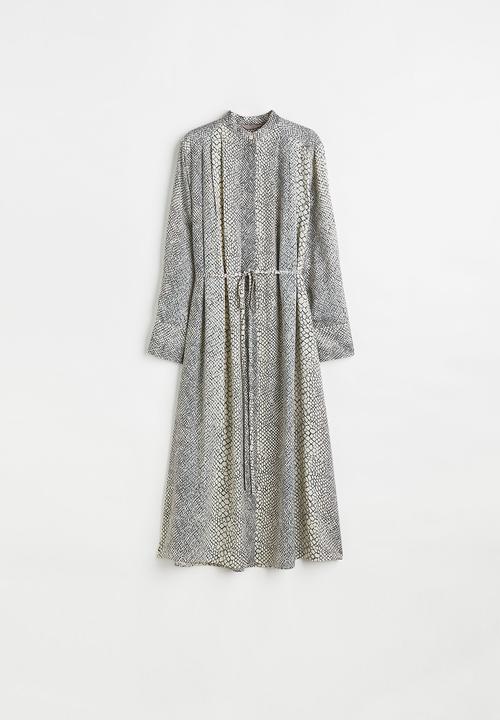 H&M - Tie-belt dress - grey/snakeskin patterned