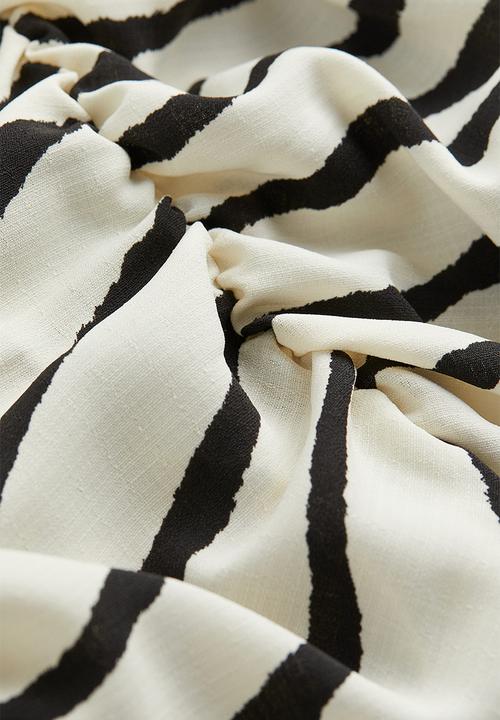 H&M - Cropped blouse - cream/zebra print