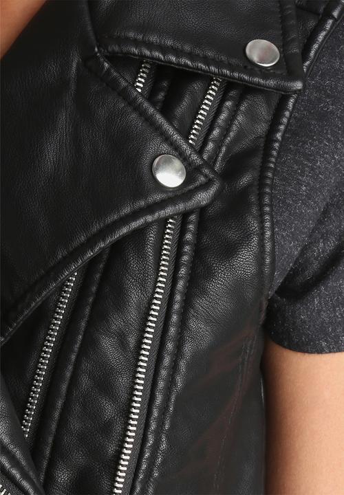 Vero Moda - Emma Minda PU Waistcoat