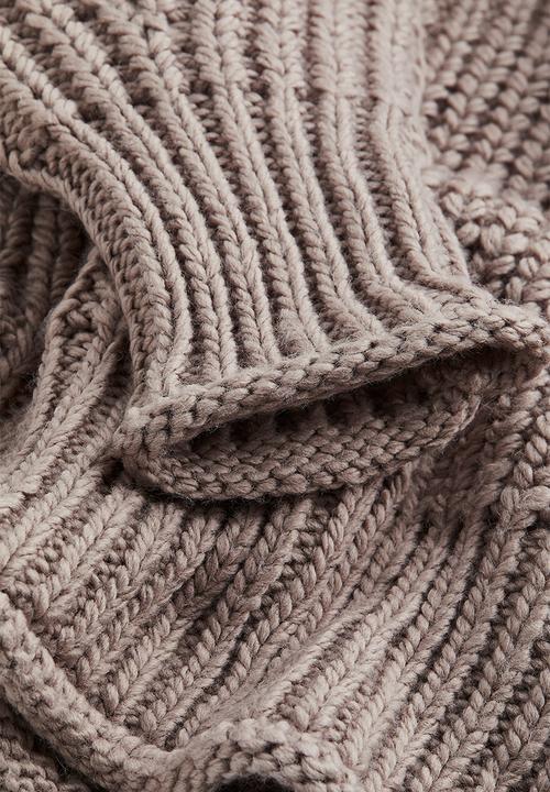 H&M - Knitted jumper - mole