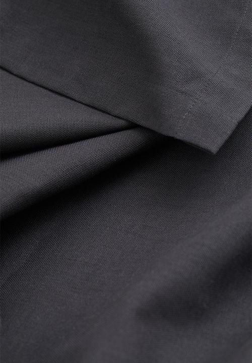 H&M - Cotton tablecloth - grey