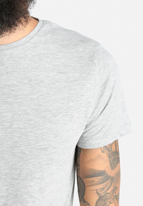 ADPT. - Ulrich Fare Tee