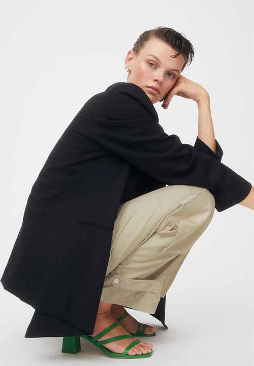H&M - Straight cargo trousers - green-beige