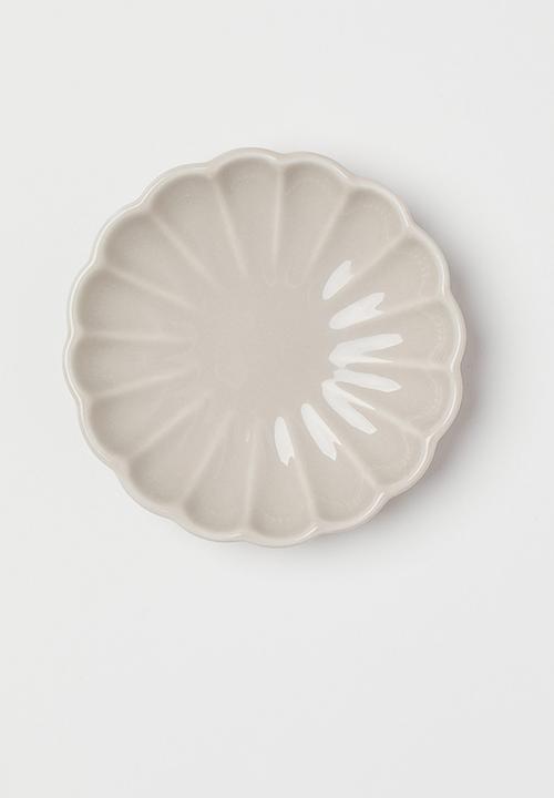 H&M - Small porcelain dish - beige I
