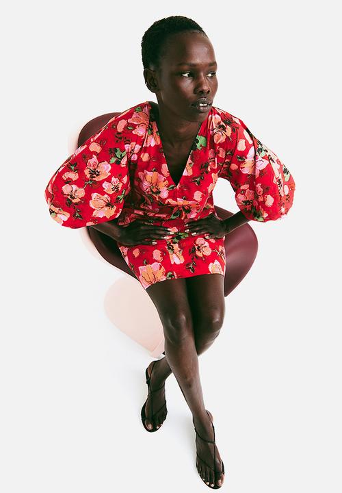 H&M - V-neck dress - red/floral