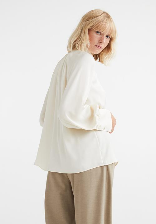 H&M - Balloon-sleeved satin blouse - cream