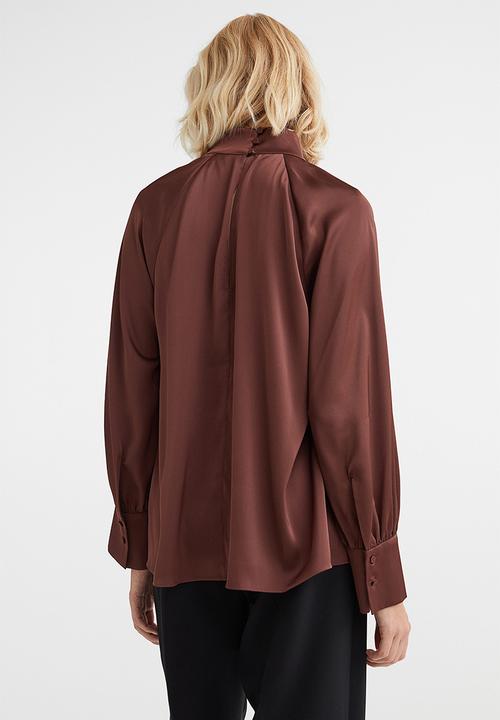 H&M - Balloon-sleeved satin blouse - dark brown