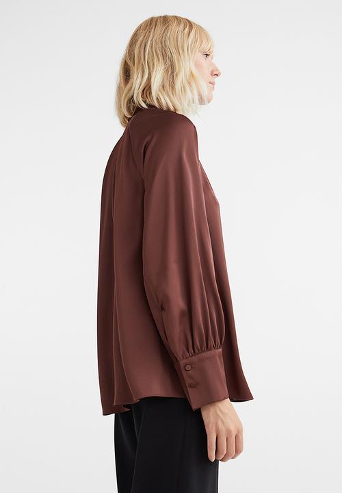 H&M - Balloon-sleeved satin blouse - dark brown