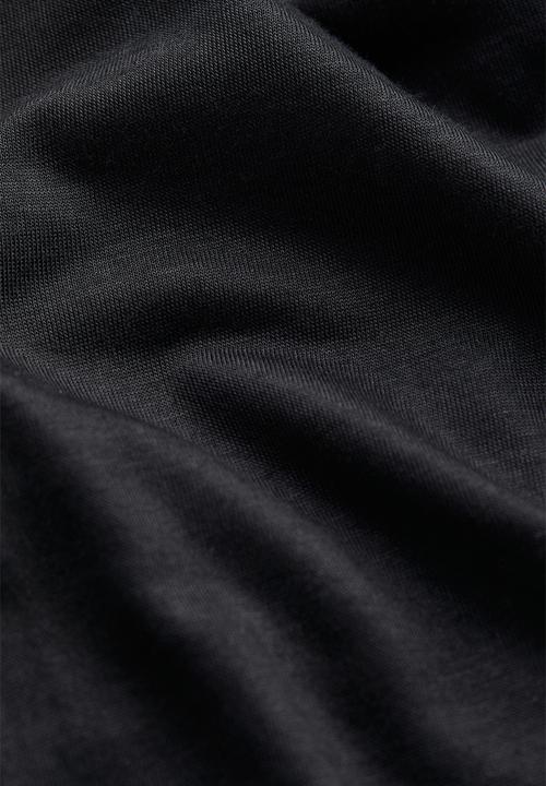 H&M - V-neck sleeveless top - black