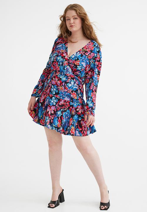H&M - Short wrapover dress - black/floral
