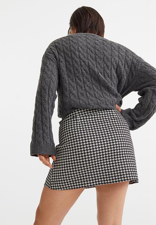 H&M - Short wrapover skirt - black/dogtooth-patterned