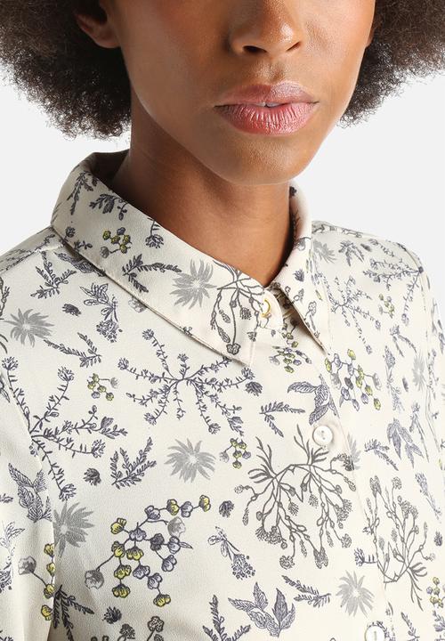Vero Moda - Cecila Shirt