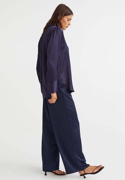 H&M - Shirt with a sheen - dark blue
