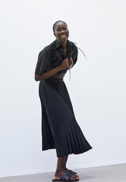 H&M - Pleated skirt - black