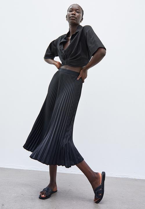 H&M - Pleated skirt - black