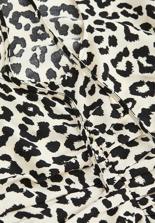 H&M - Patterned dress - white/leopard print