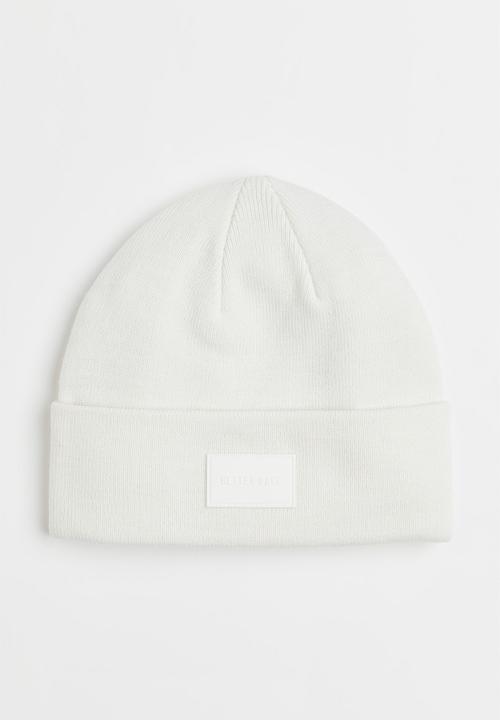 H&M - Appliquéd knitted hat - white