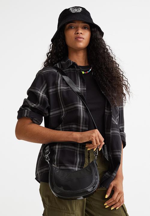 H&M - Small shoulder bag - black III