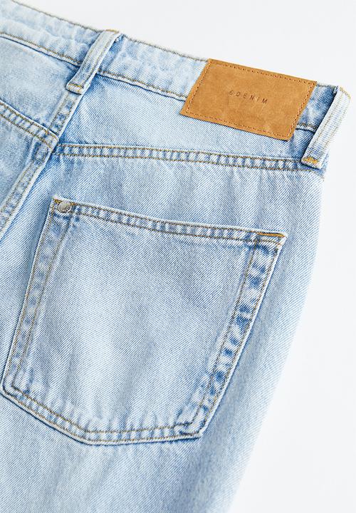 H&M - Wide ultra high jeans - light denim blue