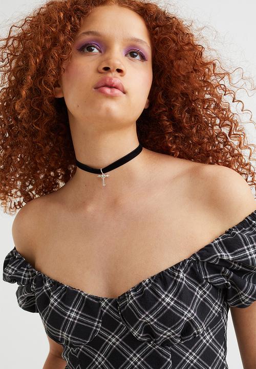 H&M - Puff-sleeved crêpe dress - black/checked