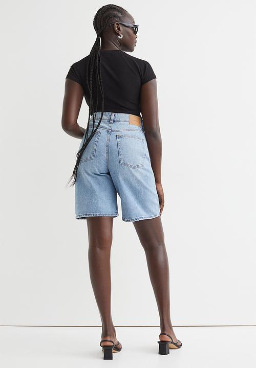 H&M - Wide bermuda high waist shorts - light denim blue