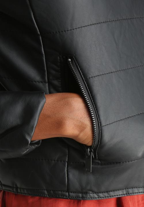 Vero Moda - Lanes Short PU Jacket