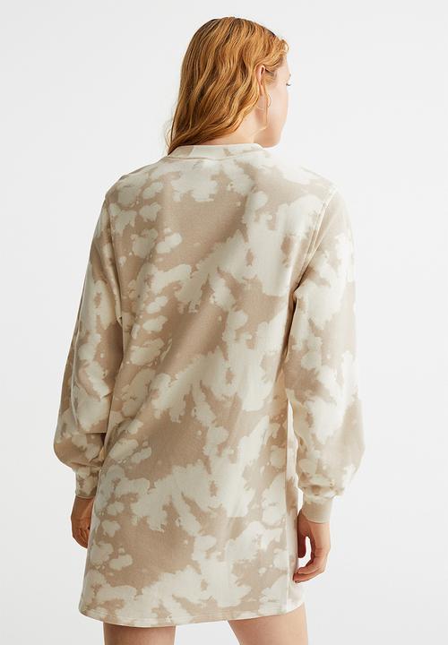 H&M - Patterned sweatshirt dress - beige/atlanta