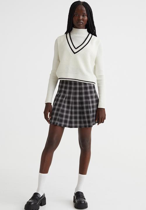 H&M - Rib-knit sweater vest - white/black