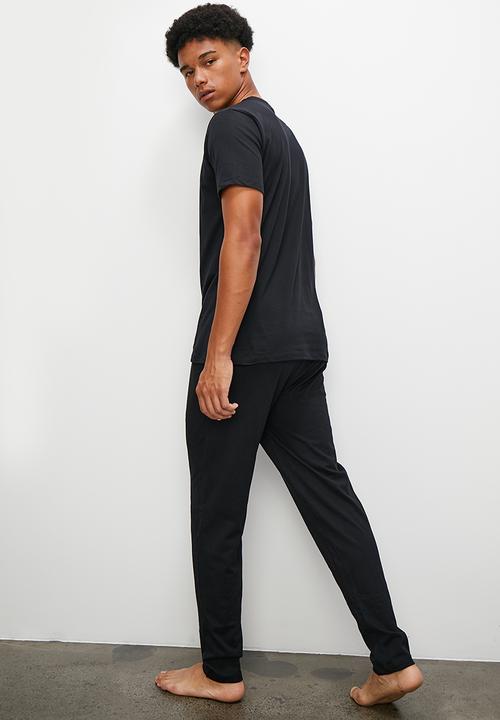 STYLE REPUBLIC - Logo knit lounge set - black 