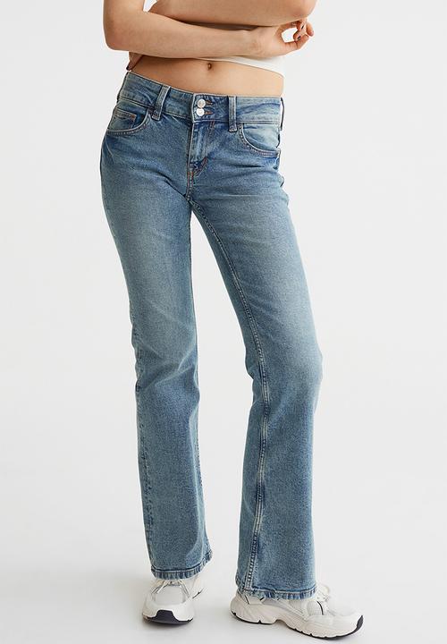 H&M - Flared low jeans - light denim blue