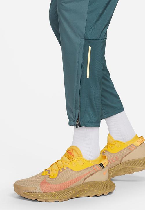 Nike - M nike trail phnm elt knt pnt - faded spruce/light silver/citron pulse