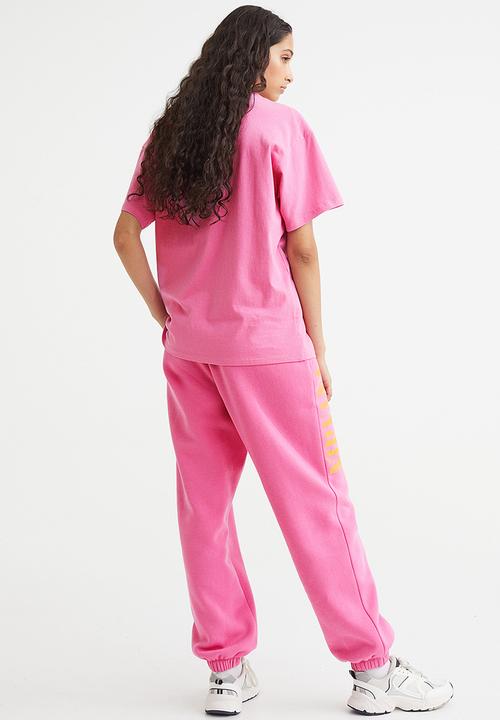 H&M - Printed joggers - cerise/nirvana