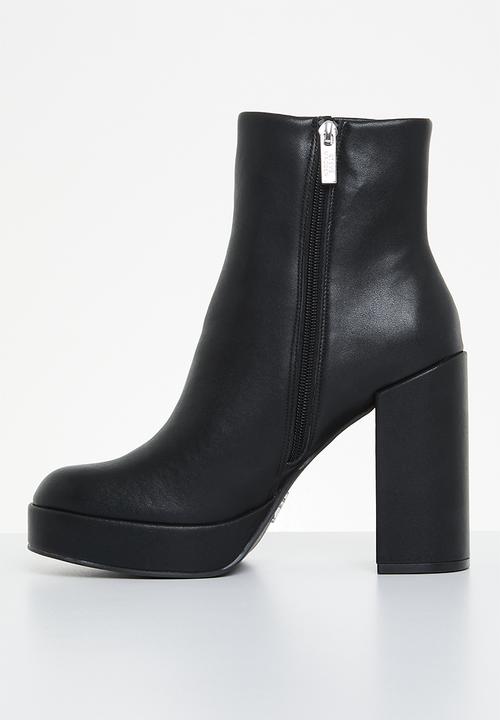 Steve Madden - Zenia boot - black