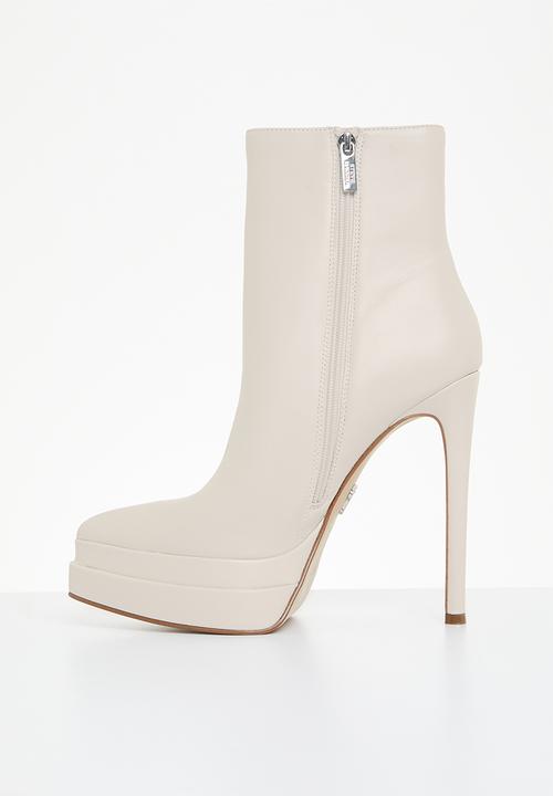 Steve Madden - Fyre boot - bone