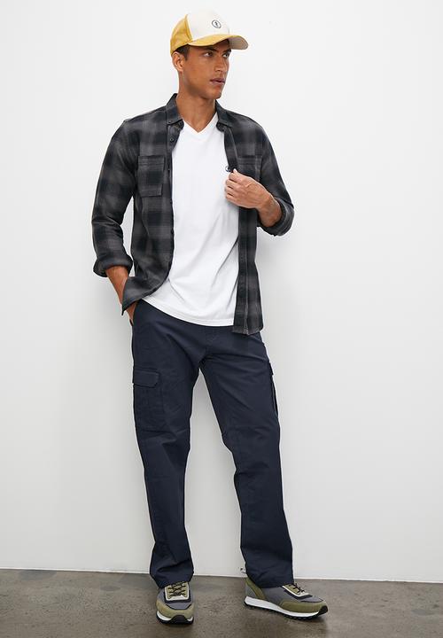 Lark & Crosse - Regular fit cargo pant - navy