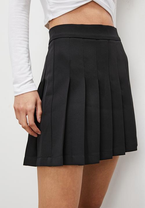 Blake - Pleated mini skirt - black