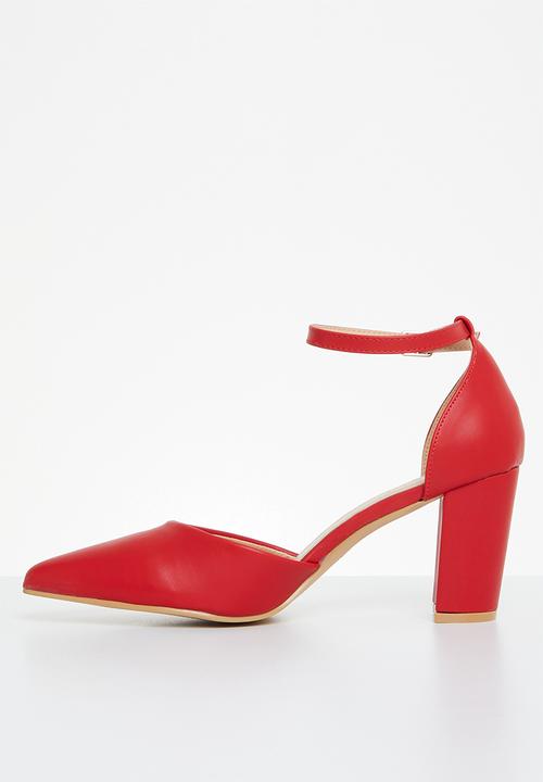 edit - Adley anklestrap block heel - red