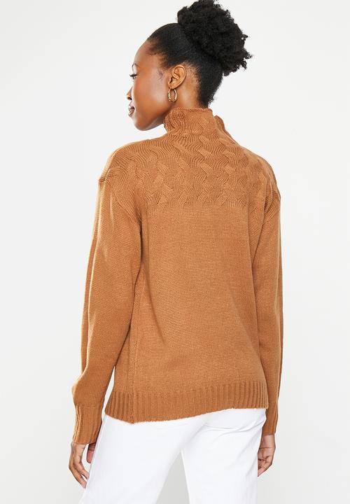 dailyfriday - Cable detail jumper - choc