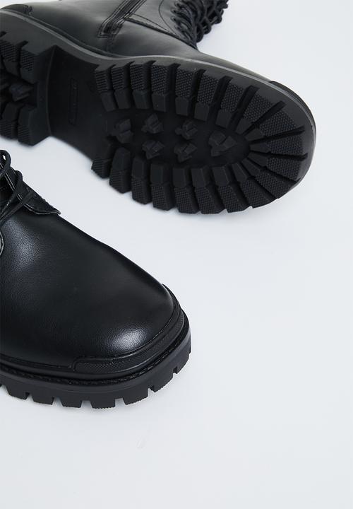 Call It Spring - Bellmont boot - black