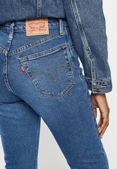 Levi’s® - 501® Jeans - salsa in sequence