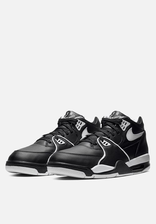 Nike - Air Flight 89