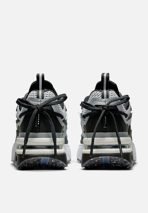 Nike - Nike air max furyosa nrg - metallic silver & black-white-sail