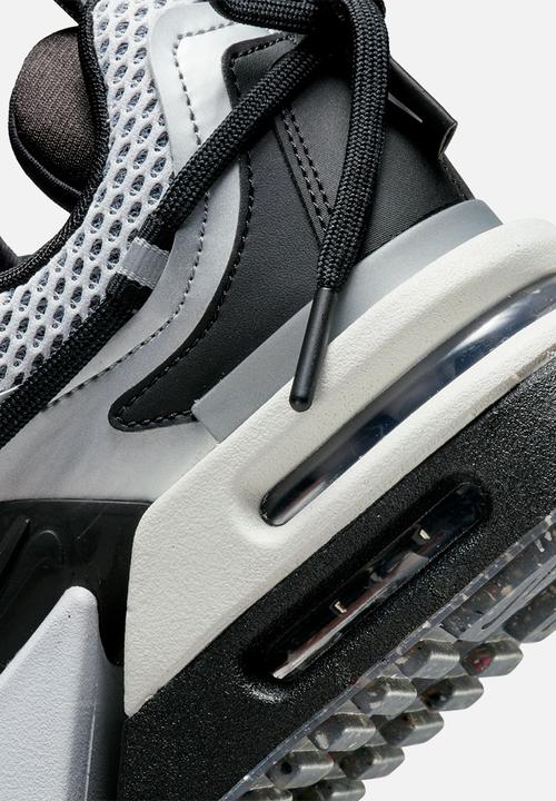 Nike - Nike air max furyosa nrg - metallic silver & black-white-sail