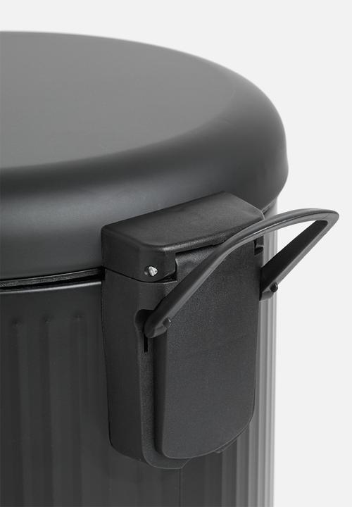 Bathroom Solutions - Pedal bin black