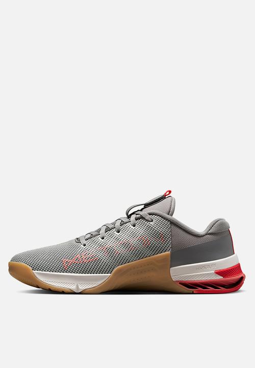 Nike - Nike Metcon 8