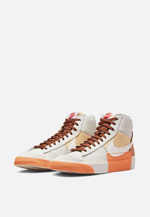 Nike - Blazer '77 remastered