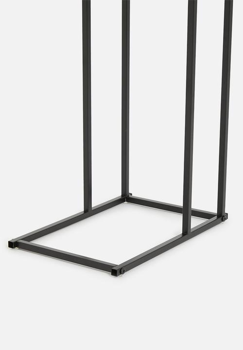 H&S - Marlie side table - black