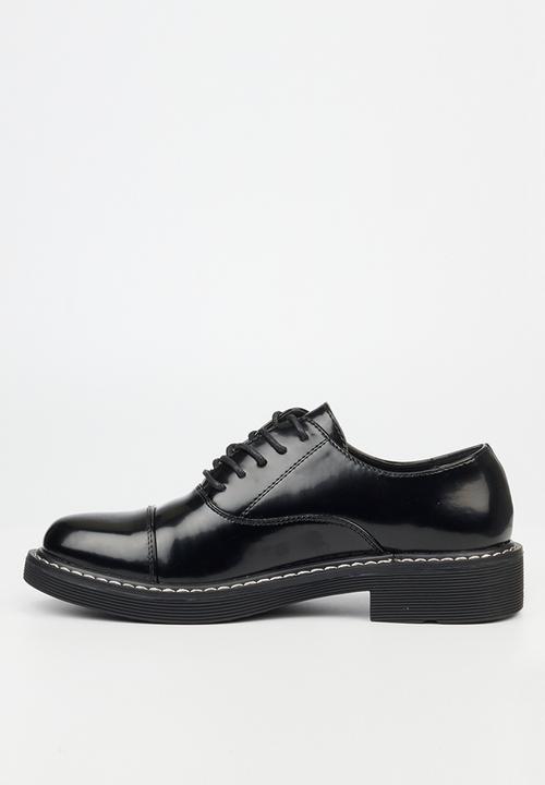 Miss Black - Princeton 1 derby - black