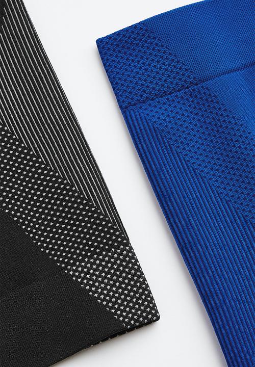 H&M - Seamless sports top in drymove™ - black & grey